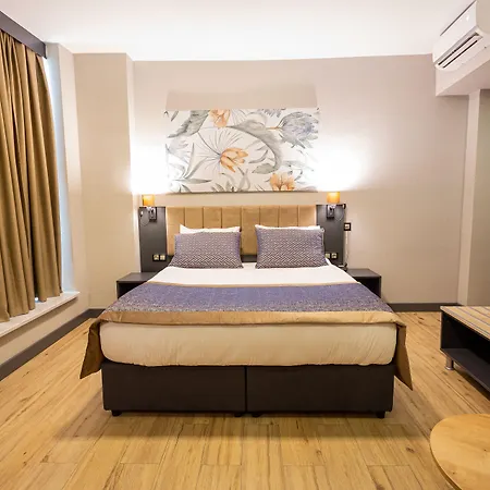 Levor Otel 4*