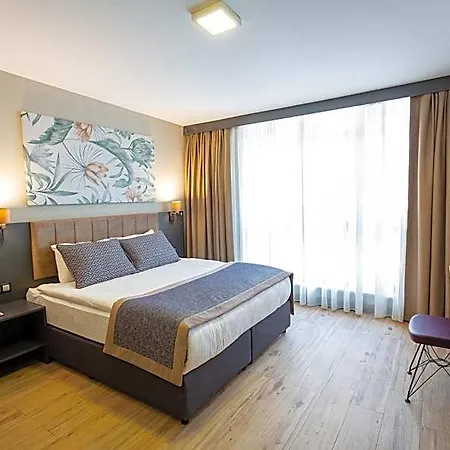 Levor 4*